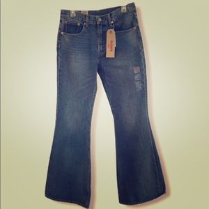 NWT vintage Levi jeans, size 27 flare/bells
